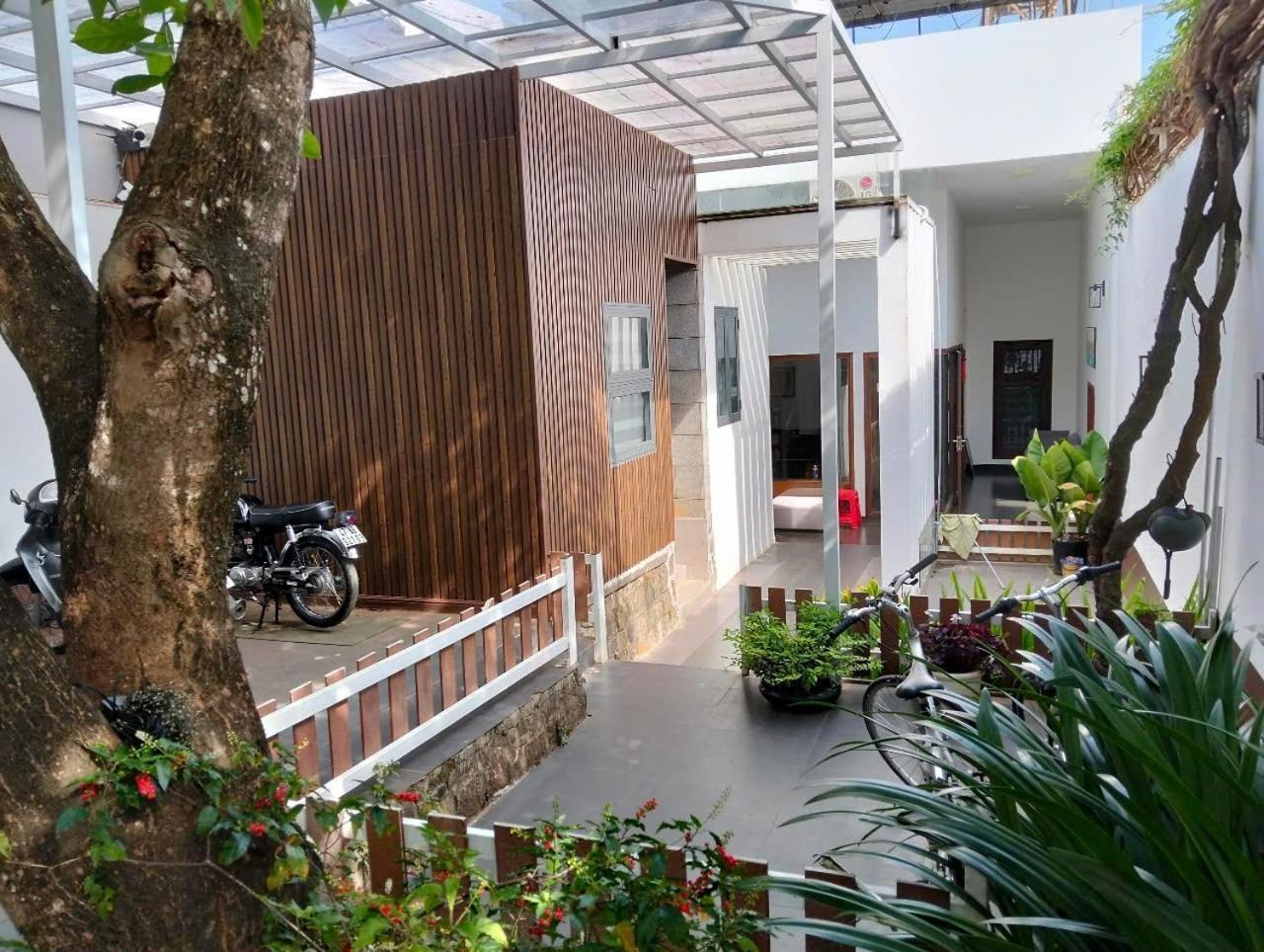 Doi Sao Homestay Buon Ma Thuot Luaran gambar